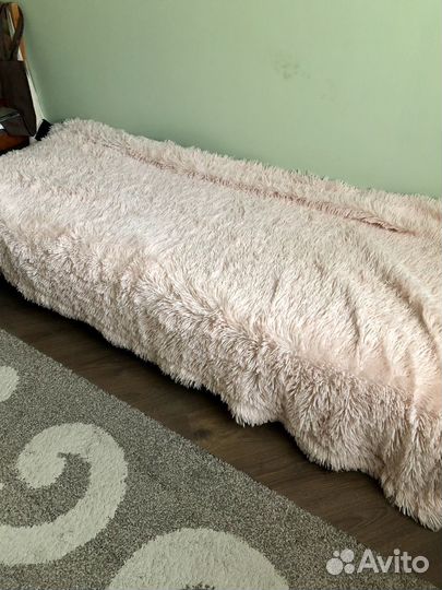 Плед и покрывало