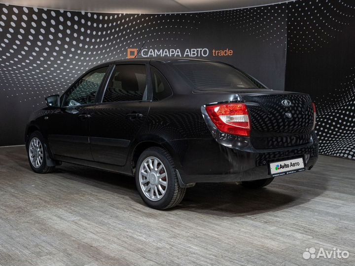 LADA Granta 1.6 МТ, 2016, 111 000 км