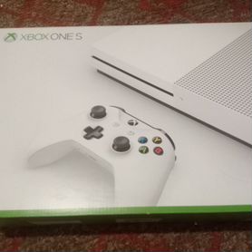 Xbox one s 1tb с играми