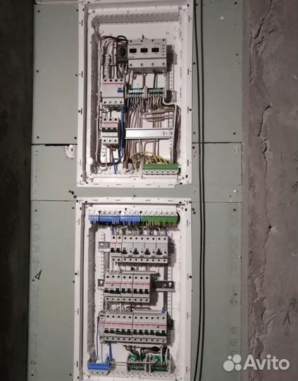 Услуги электрика и сантехника