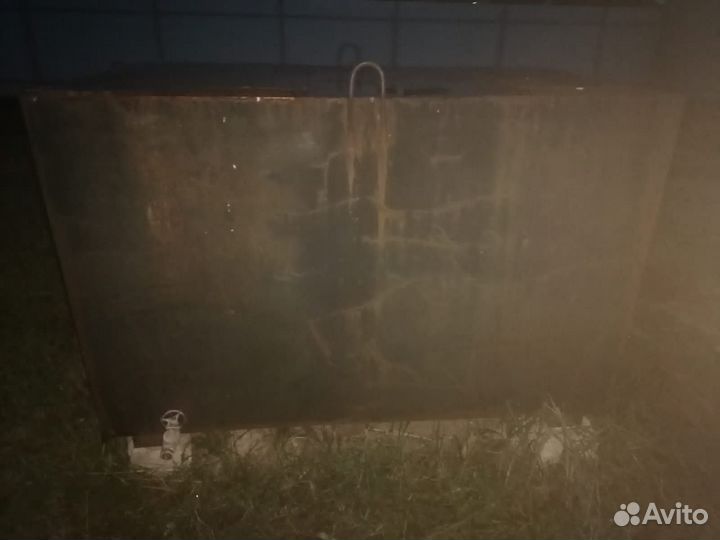 Бак для воды металлический