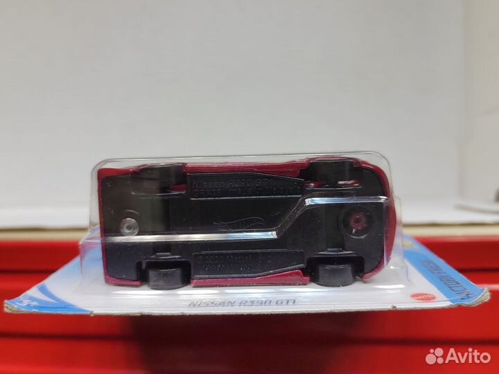 Hot Wheels Nissan R390 GTI красный, ам. карта