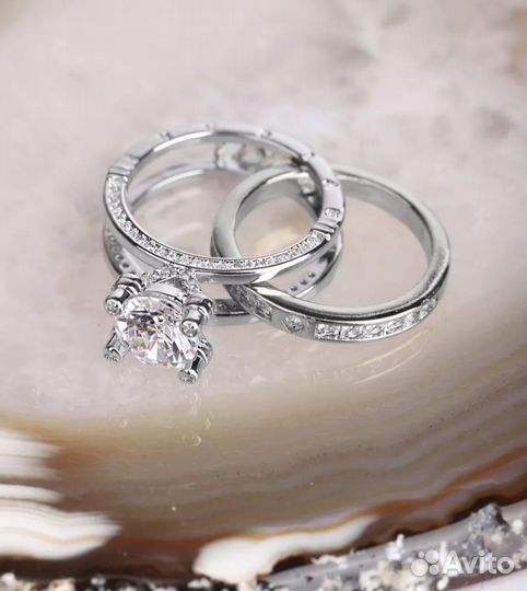 Серебряное кольцо