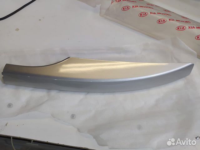 Заглушка релинга крыши - передний левый Kia Ceed 1