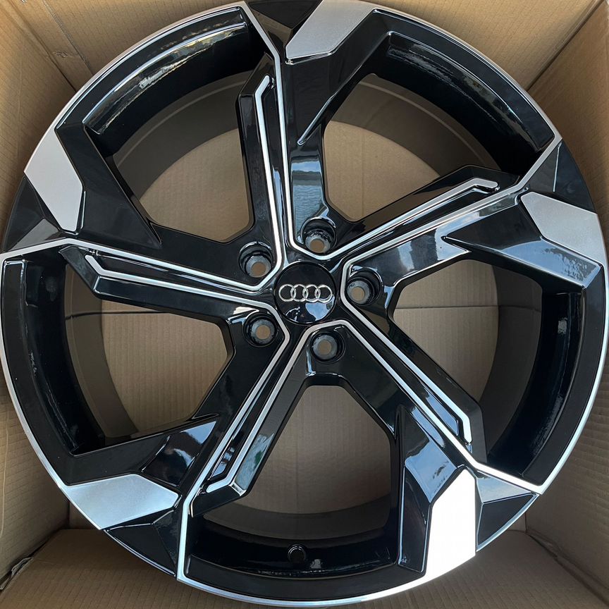 Литые диски Audi 10×R23 5×112
