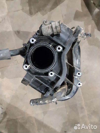 Впускной коллектор на kia rio 3, solaris