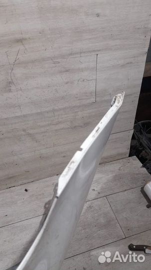 Бампер передний передний Toyota Prius Xw30 С 2011