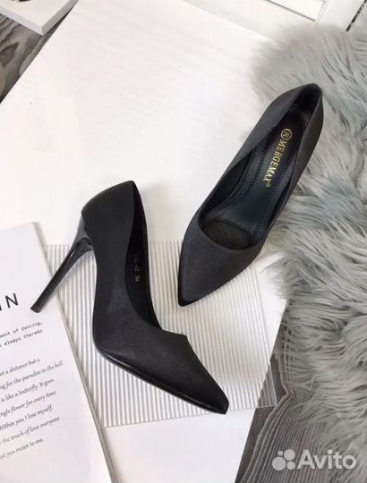 Туфли на каблуке