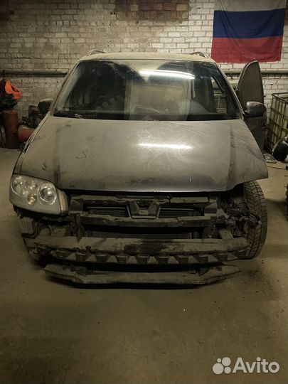 Volkswagen Touran 2.0 AMT, 2006, битый, 350 000 км