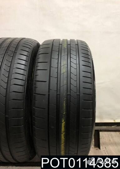 Pirelli P Zero PZ4 235/35 R20 92Y