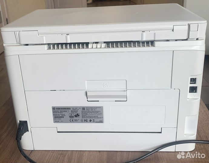 Мфу HP Color LaserJet Pro M180n