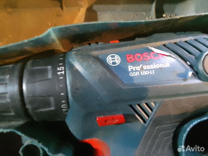 Шуруповерт Bosch GSR 180 li