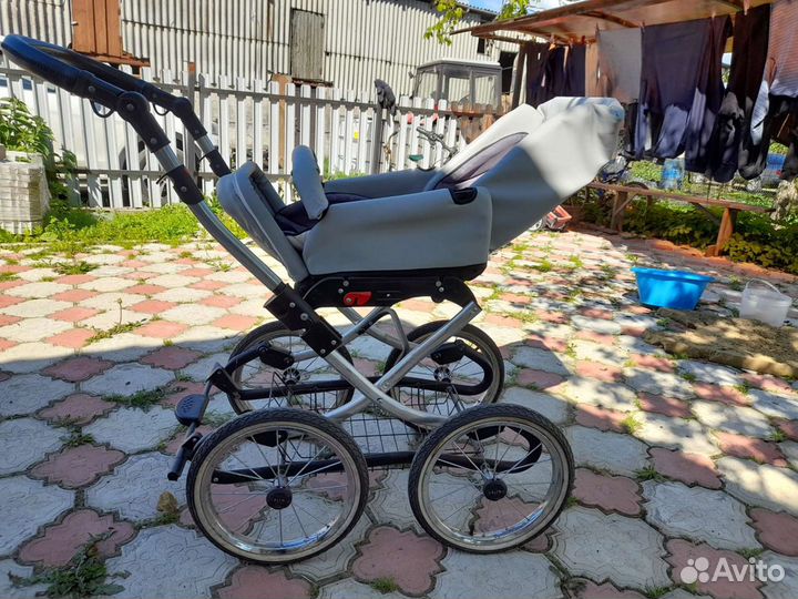 Детская коляска 3в1