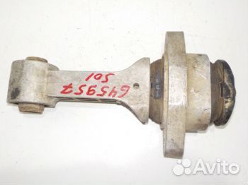 Опора двигателя Киа Rio 3