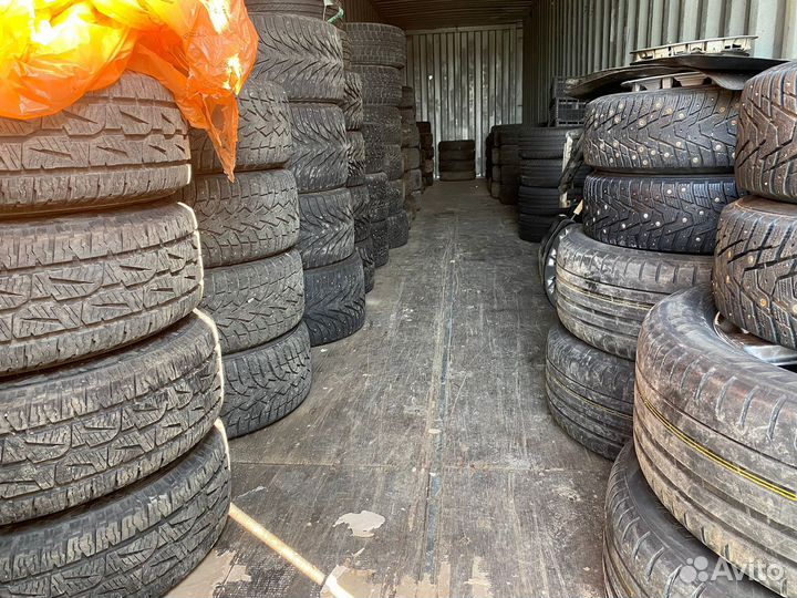 Nokian Tyres Hakkapeliitta 8 235/55 R17 24K