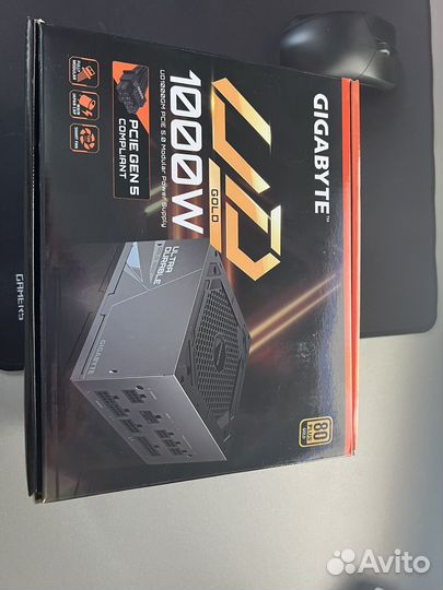 Блок питания Gigabyte ATX 1000W GP-UD1000GM PG5