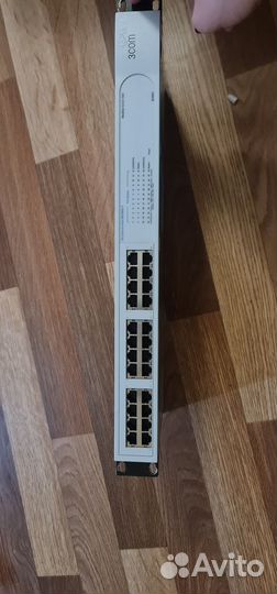 Коммутатор 24 порта 3com