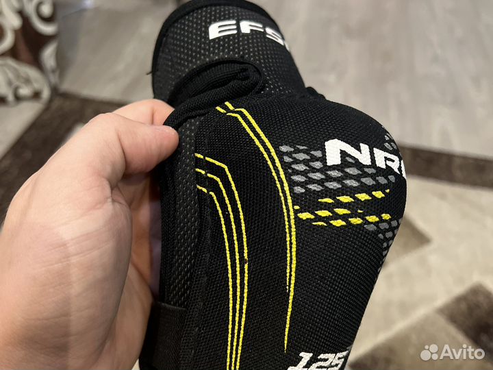 Налокотники хоккейные детские