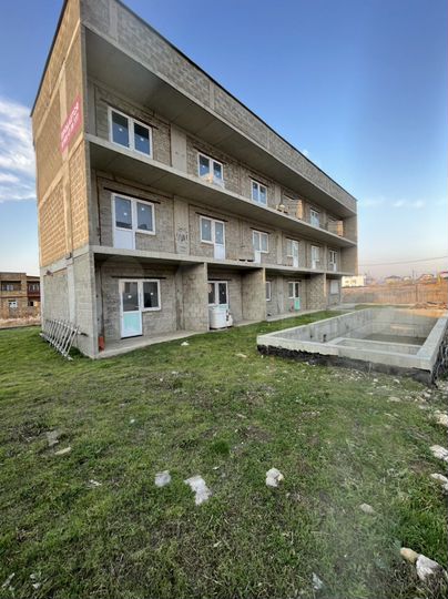 Дом 240 м² на участке 3 сот.