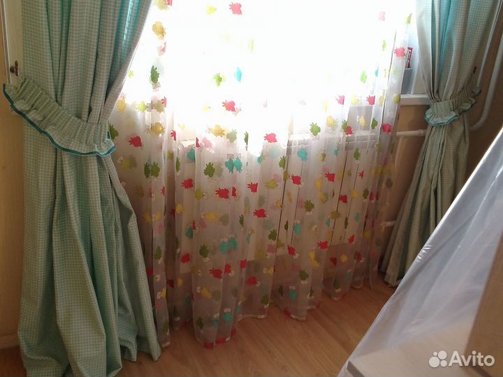 Шторы с ламбрекеном, тюль, покрывало