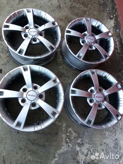 Литые диски r15 5x114 3 бу