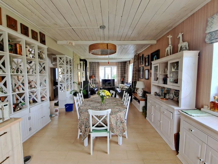 Дом 133 м² на участке 10,8 сот.