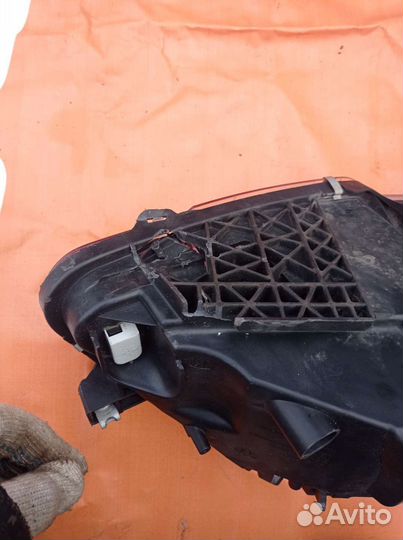 Фара левая citroen c4