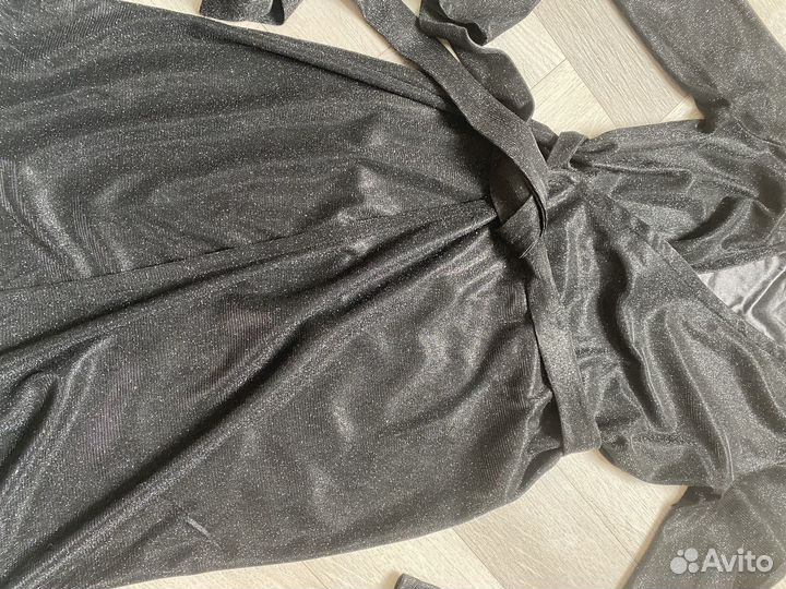 Вечернее платье с блестками