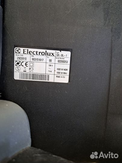 Пылесос Electrolux ZSC 6910