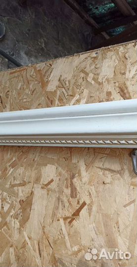 Плинтус карниз дверной