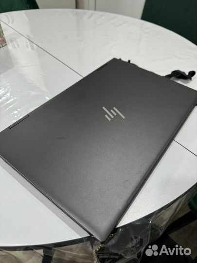 Ультрабук HP envy x360