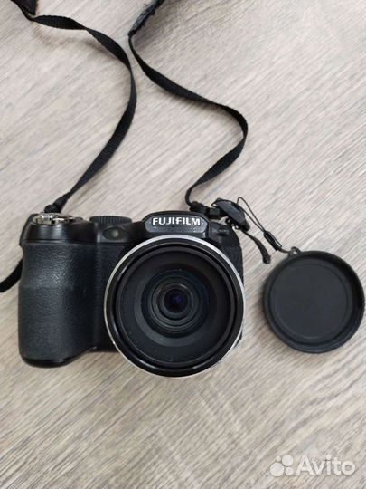 Компактный фотоаппарат