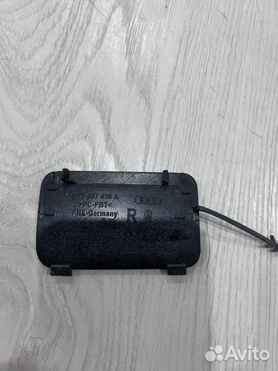 Заглушка буксировочного крюка Audi Q5 8R0807450A