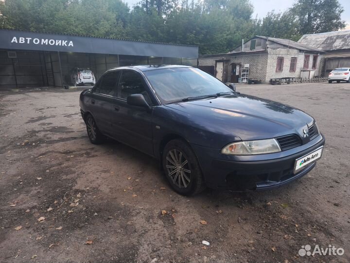 Mitsubishi Carisma 1.6 МТ, 2002, 241 000 км