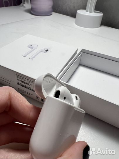 Оригинальные беспроводные наушники apple airpods