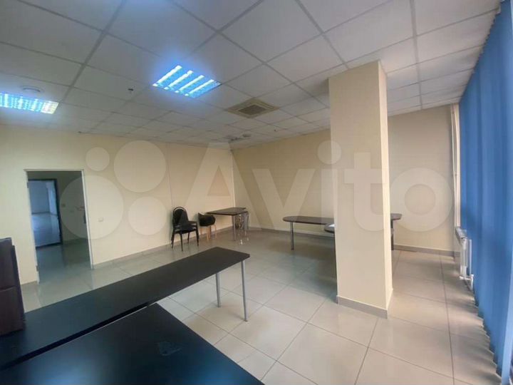 Продам офисное помещение, 4400 м²