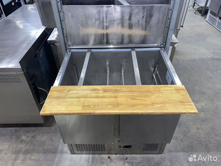 Стол холодильный для салатов gastrorag S900 SEC
