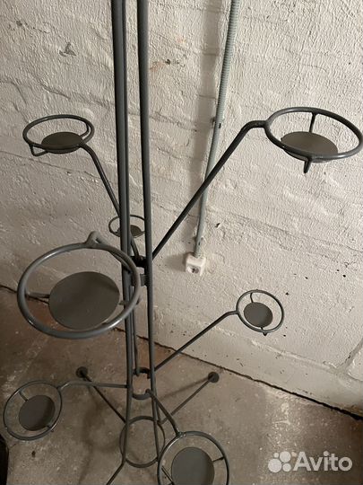 Подставка для цветов напольная металлическая