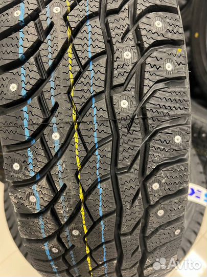 Viatti Bosco Nordico V-523 215/65 R16 98H