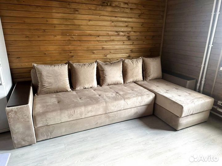 Диван угловой