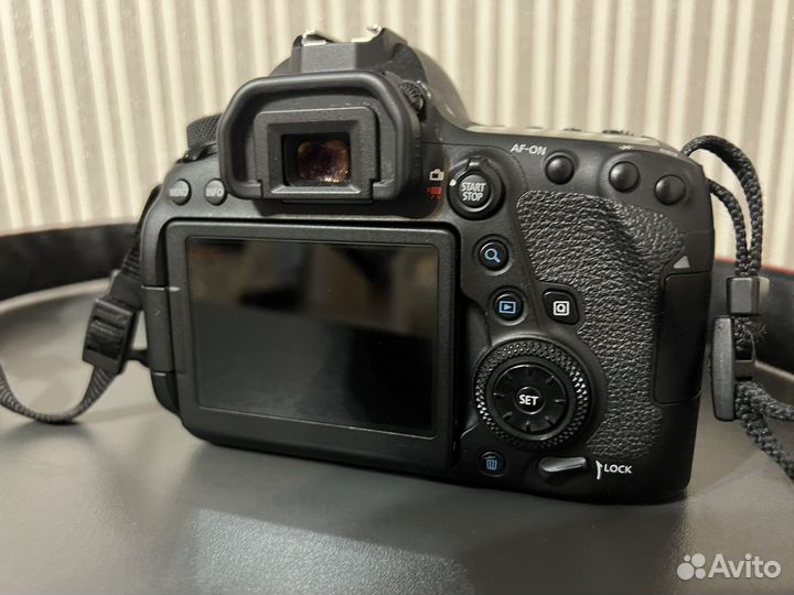Зеркальный фотоаппарат canon 6d