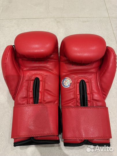 Боксерские перчатки 12 oz