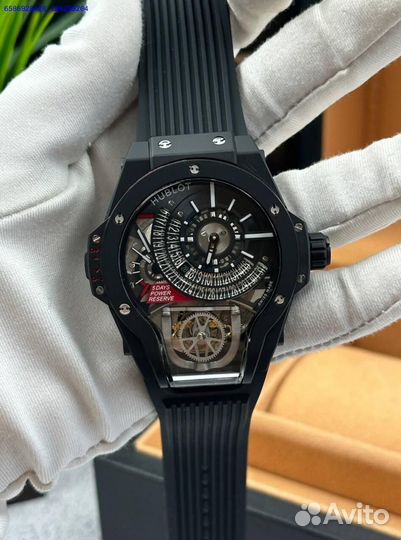 Часы Hubolt