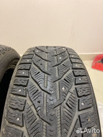 Tigar Ice 215/55 R17 98