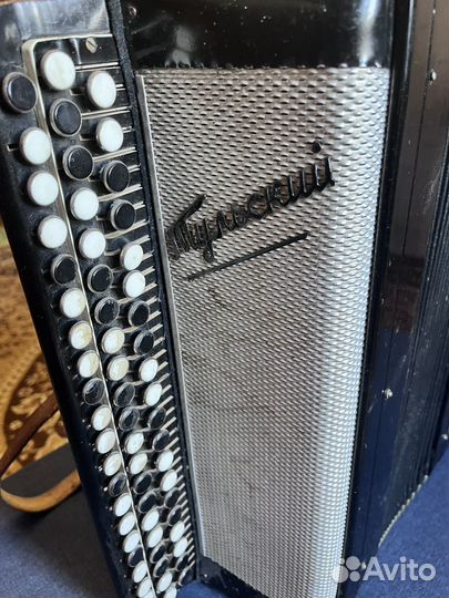 Баян Тульский