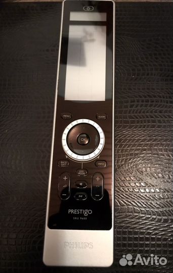 Универсальный пульт д. у. Philips SPU 9600 новый