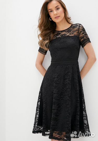 Черное кружевное платье вечернее
