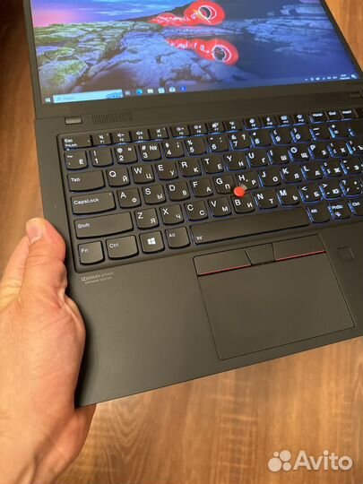 ThinkPad X1 Carbon i7-8665 16 512 4G LTE Touch