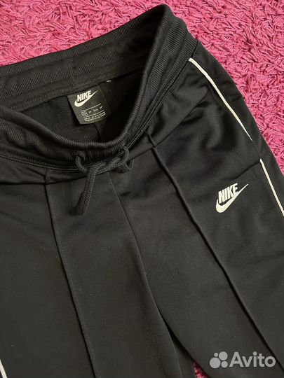 Спортивные штаны Nike