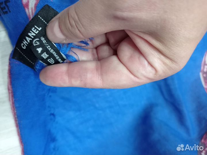Большой платок шаль 140 тонкорунная шерсть chanel